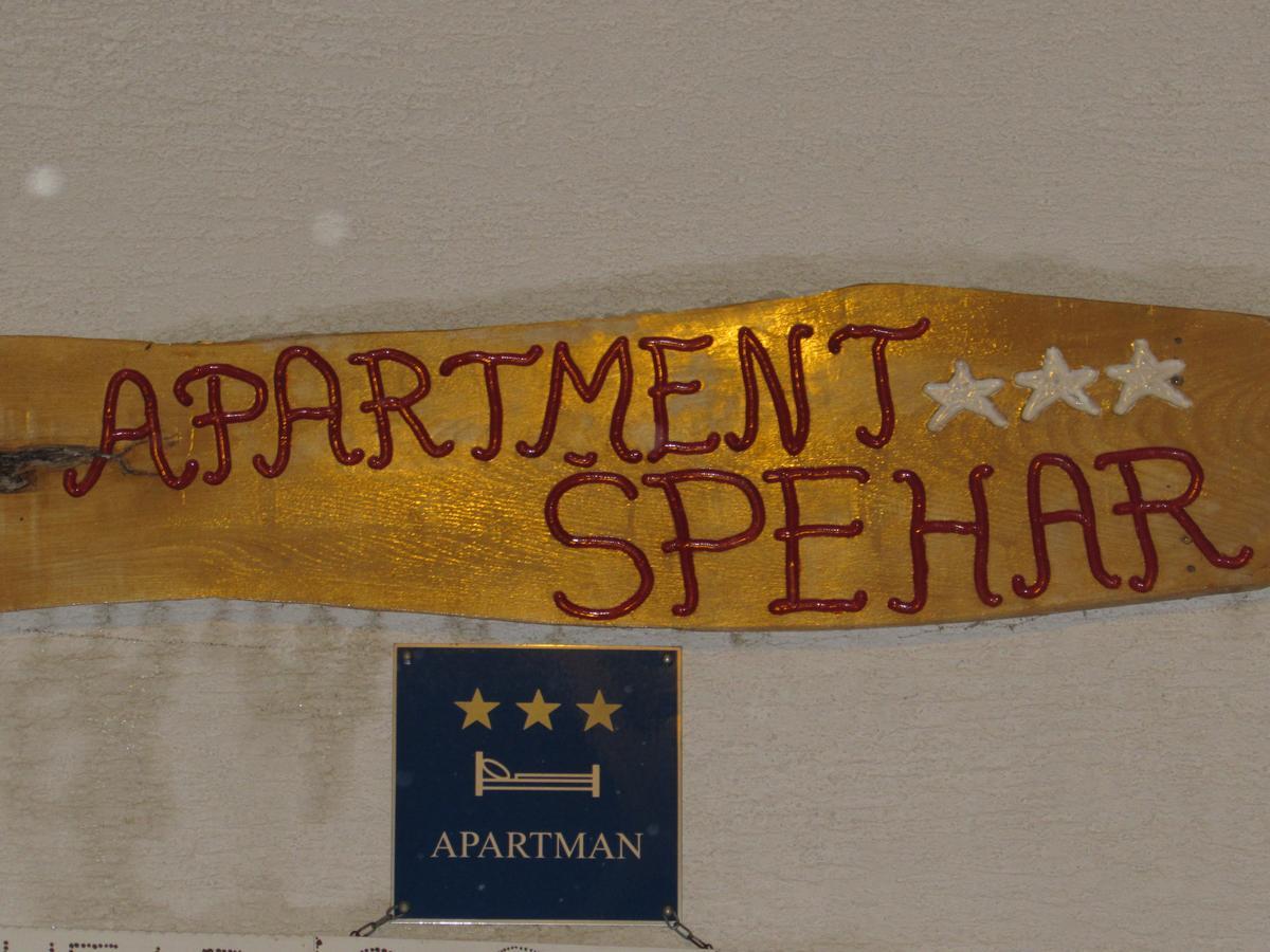 Apartment Spehar เซลิสเต เดรซิสโก ภายนอก รูปภาพ